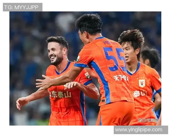 西瓜足球明星的真实身份揭晓他在场上的表现为何如此出色